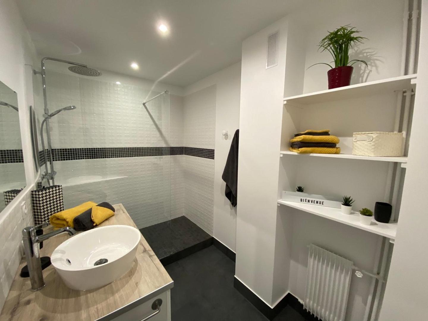Lumineux T2 Situe Dans L'Hyper Centre De Tours Apartment Екстериор снимка